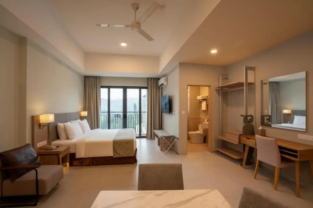 Zenith Suites Cameron - photo 23