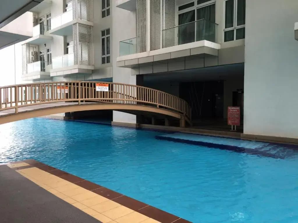 JB Shopping Mall Condo at D Esplanade - photo 2
