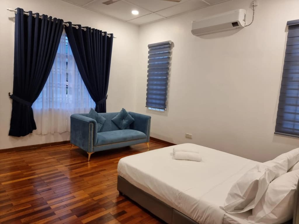 Homestay Kuantan Casa Yara, 2 Storey Corner House - photo 16