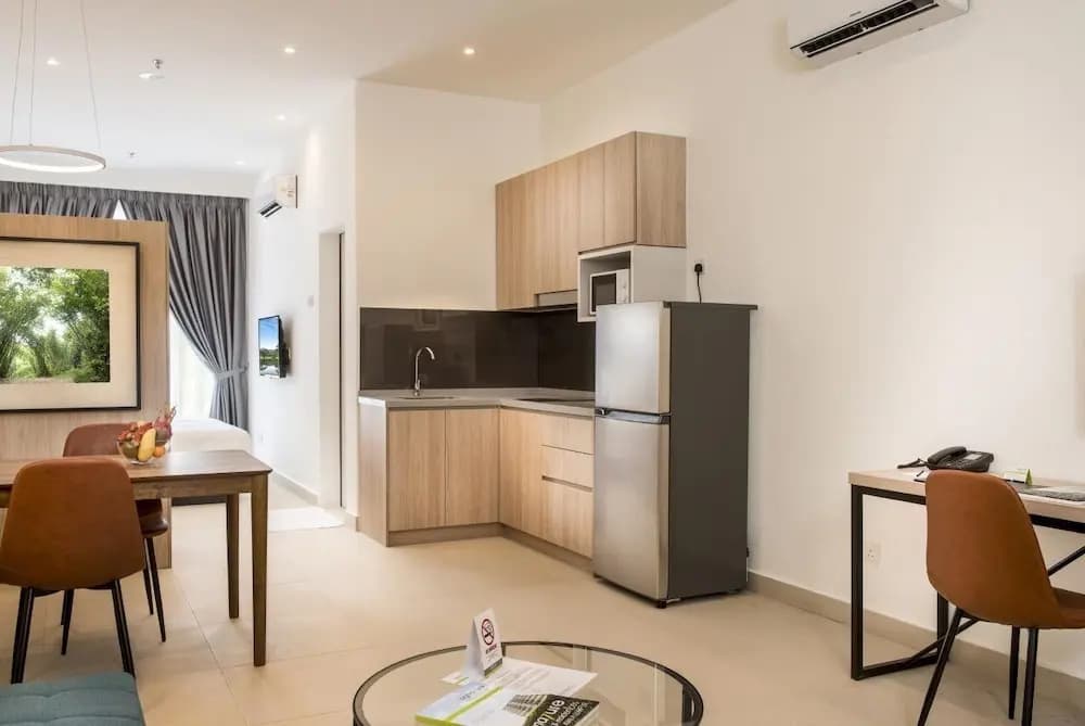 The Signature Serviced Suites Puchong - photo 14