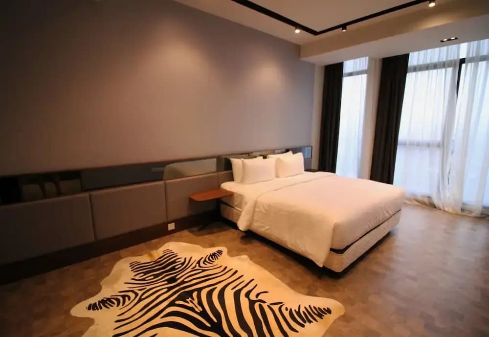 Expressionz Professional Suites by HnH - photo 3