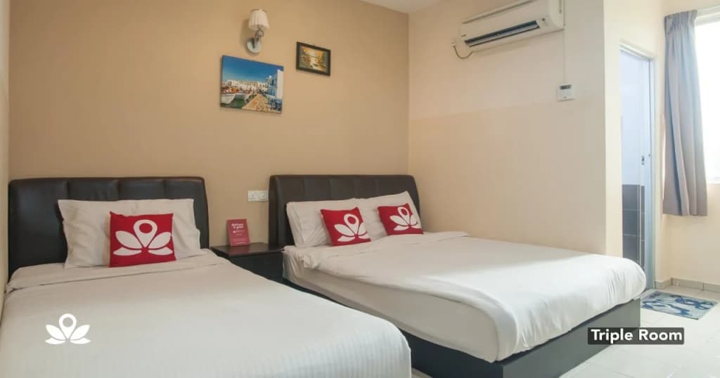 New Golden Star Hotel - photo 5