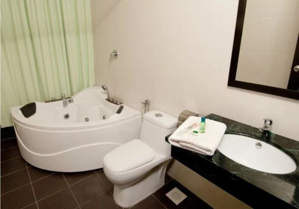 OYO 518 Hotel S bee - photo 8