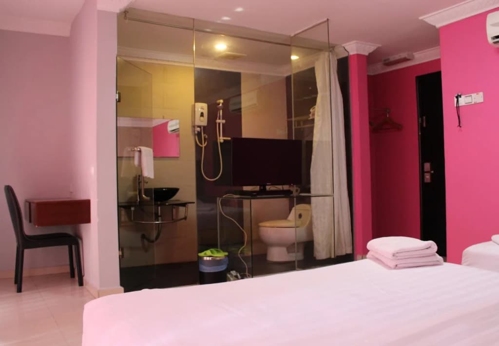Oyo 90249 Euro Hotel (klang) - photo 2
