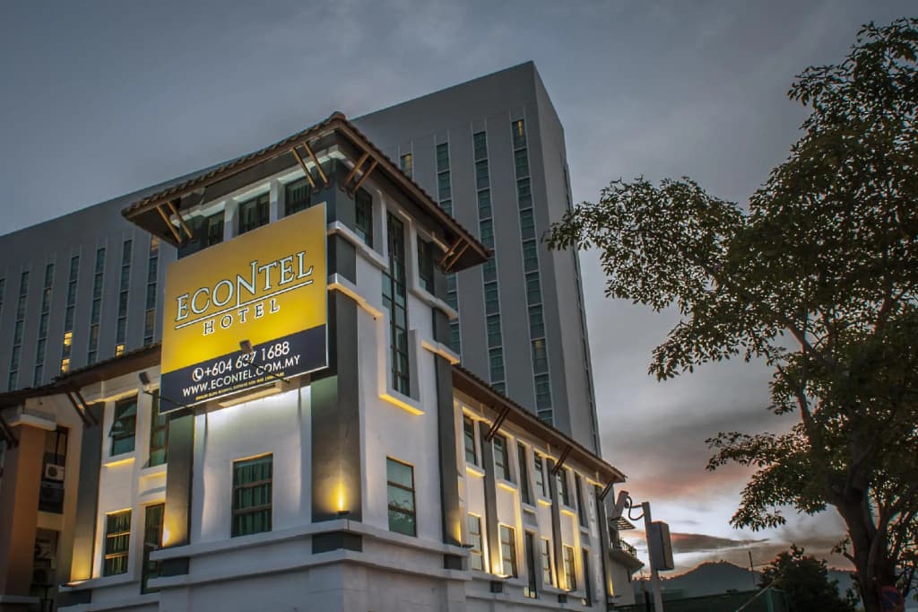 Econtel Queensbay - photo 1