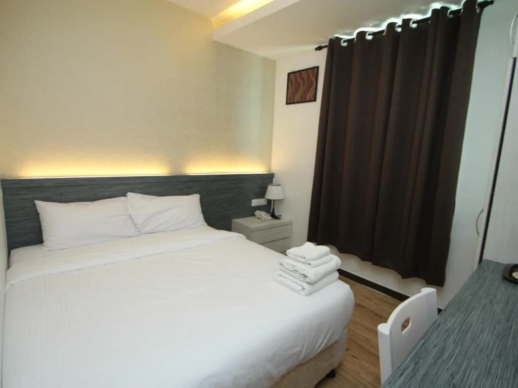 Century Inn Hotel - photo 1