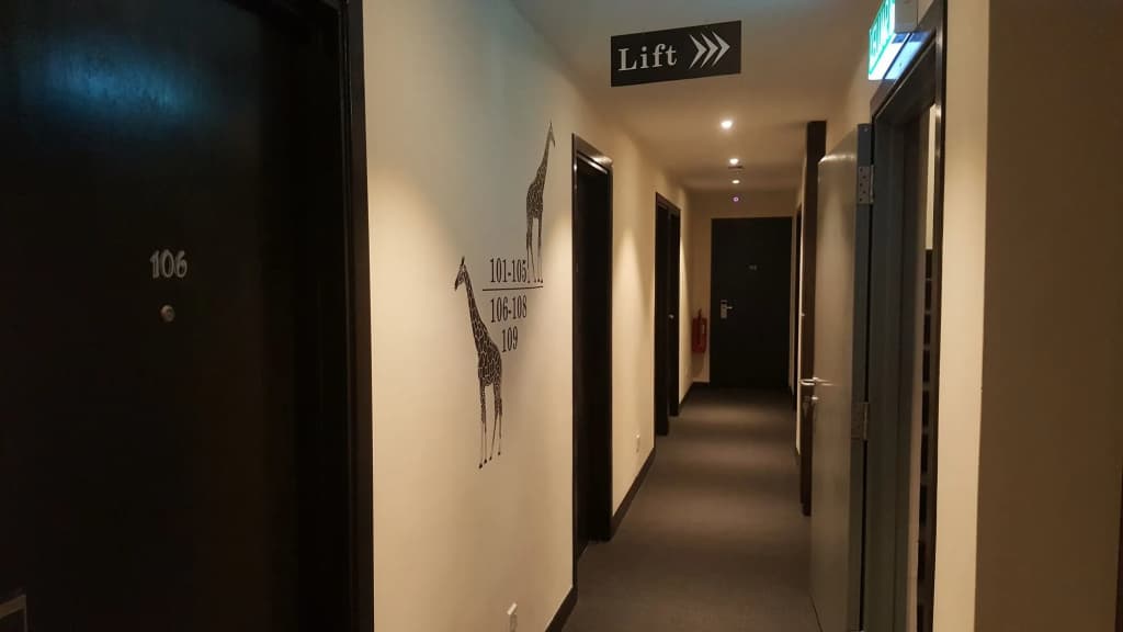 9 Square Hotel - Sri Kembangan - photo 13