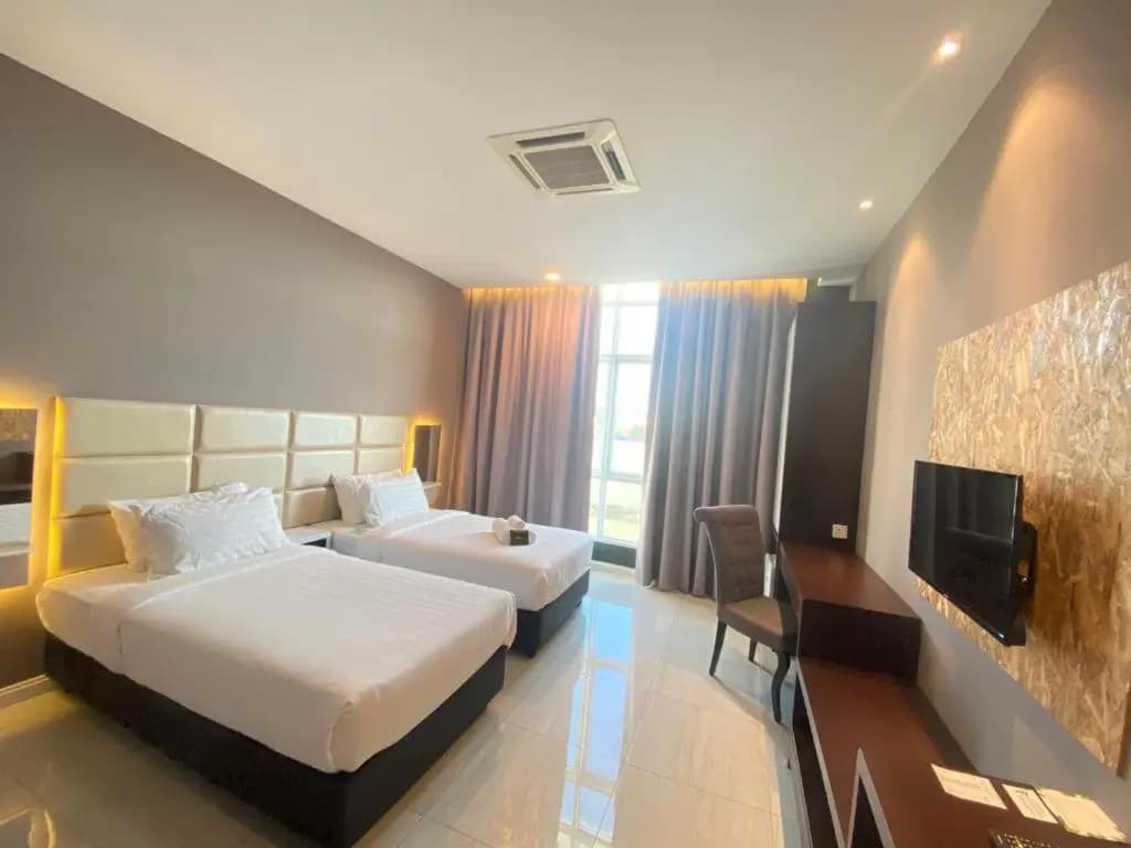 Stirling Suites Hotel & Serviced Apartment - photo 2