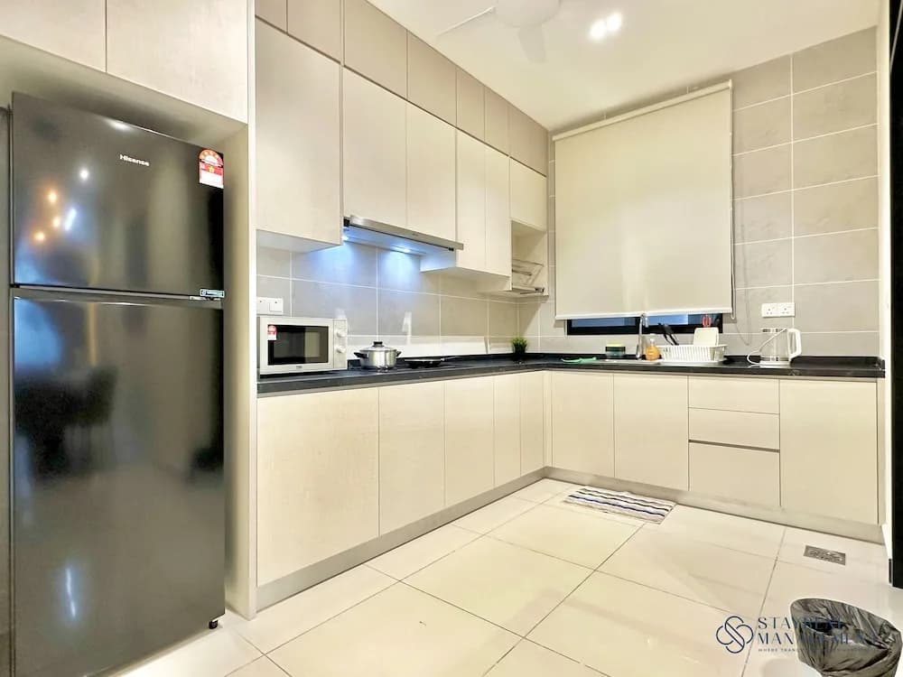 Twin Tower Residence by Stayrene - photo 26