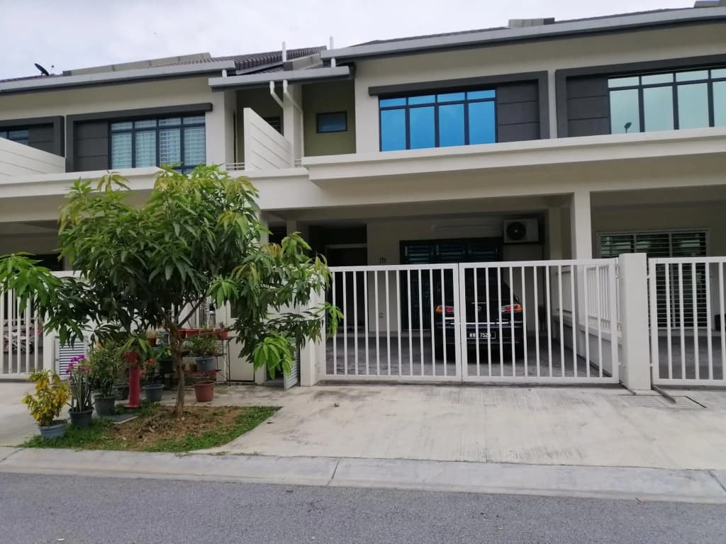 A&D Home-stay @Kota Warisan, Sepang (KLIA 15 min) - photo 1