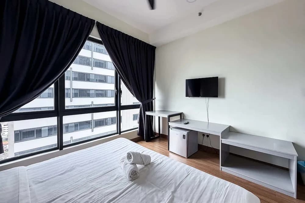 Modern Family Duplex for 6, Near Jonker St - photo 12