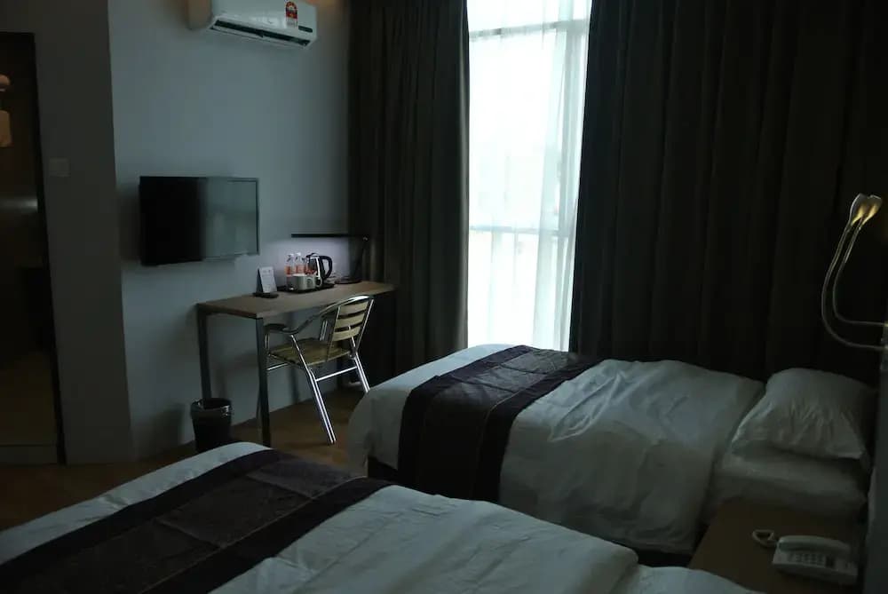 Super 8 bayan baru - photo 6