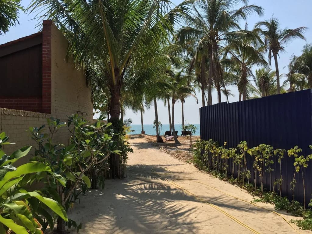 Sunset Beach Resort - photo 13