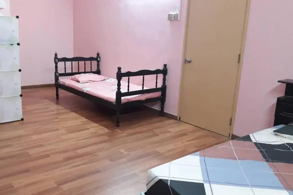 D Santai Homestay - photo 4