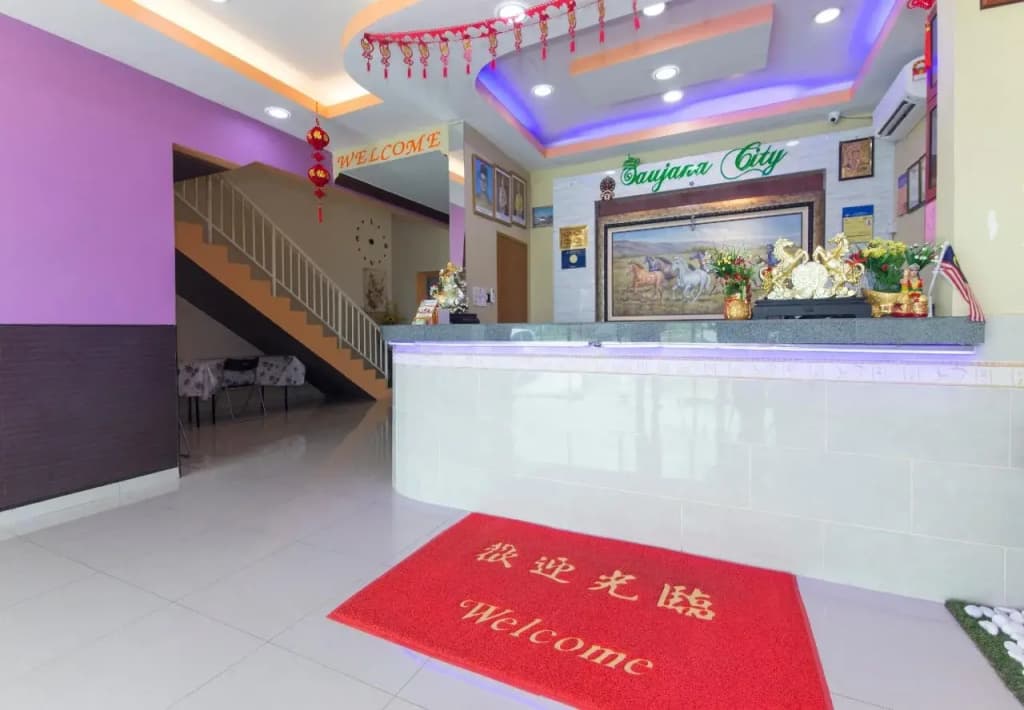 Saujana City Hotel by OYO Rooms - photo 15