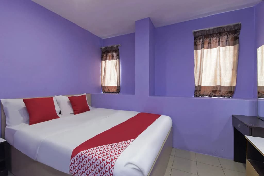 OYO 280 Hotel Dragon Inn - photo 4
