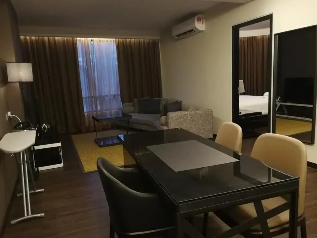 M Roof Hotel & Residences - photo 18
