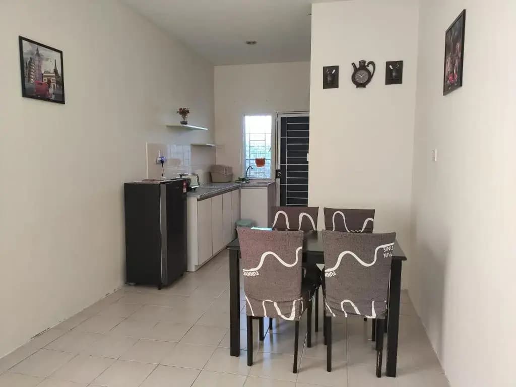 Homestay at Petrajaya,Kuching - photo 1