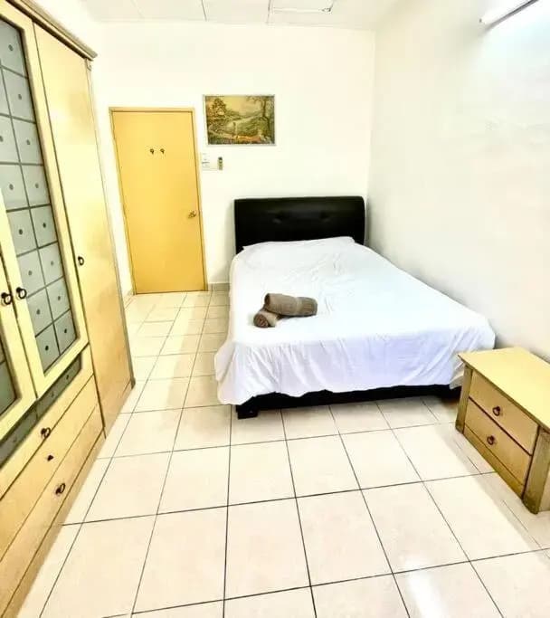 Cozy NEW Cheerful Homestay *NETFLIX & BBQ* 12 pax* - photo 1
