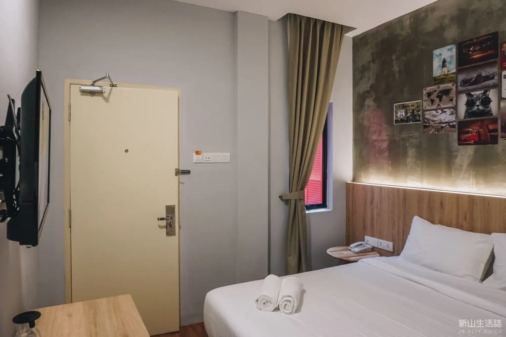 CIQ HOTEL at Jalan Trus - photo 3