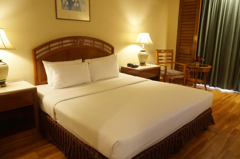 Sabah Oriental Hotel - photo 7