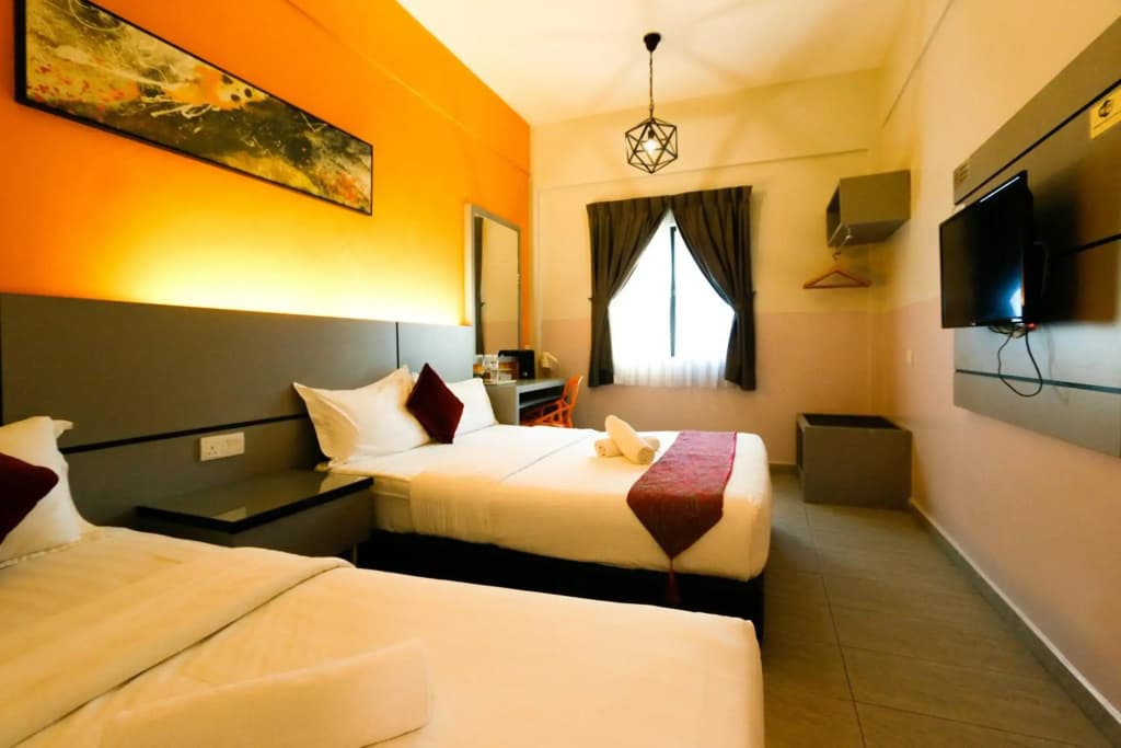 Travelland Hotel - photo 4