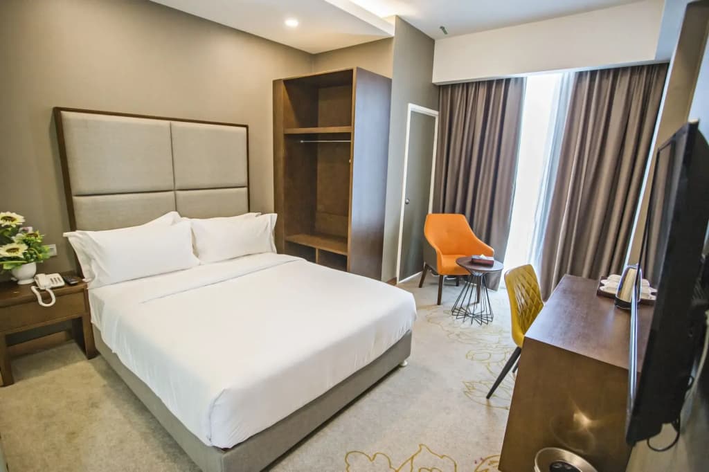 Grand Flora Hotel Melaka - photo 2