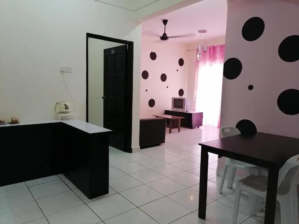 Globallon Hotel - photo 8