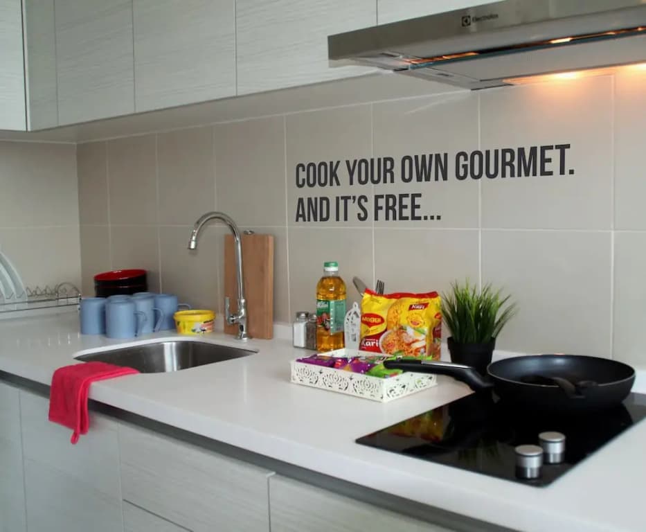 Sinar Rasa Homestay at I-Soho, I-City - photo 26