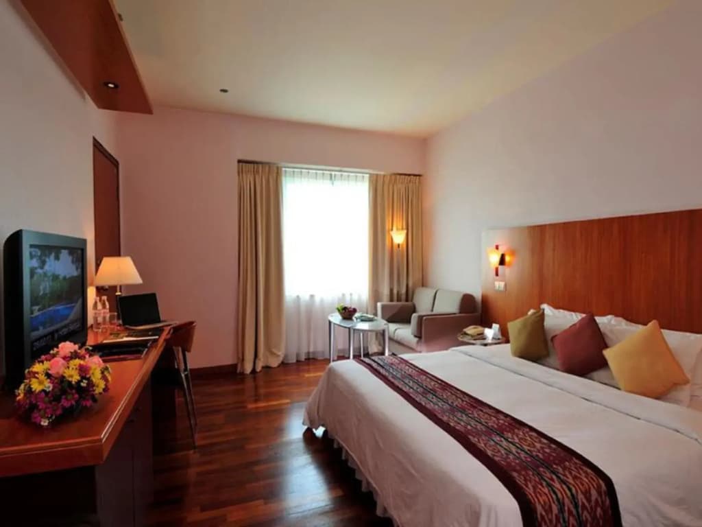 Parkcity Everly Hotel - photo 4