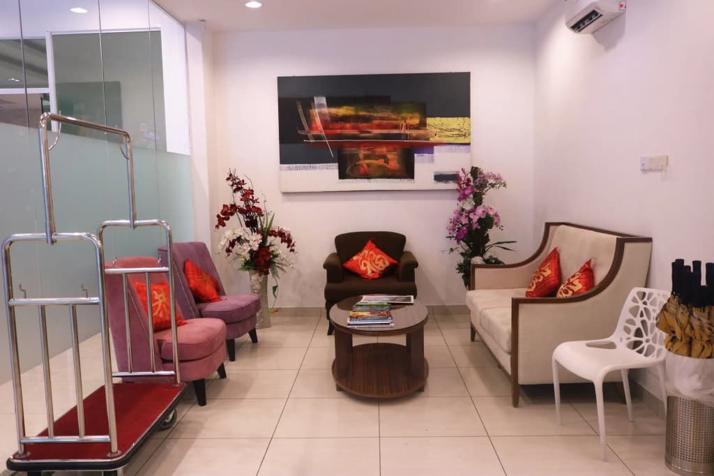 Vouk Hotel Suites - photo 12