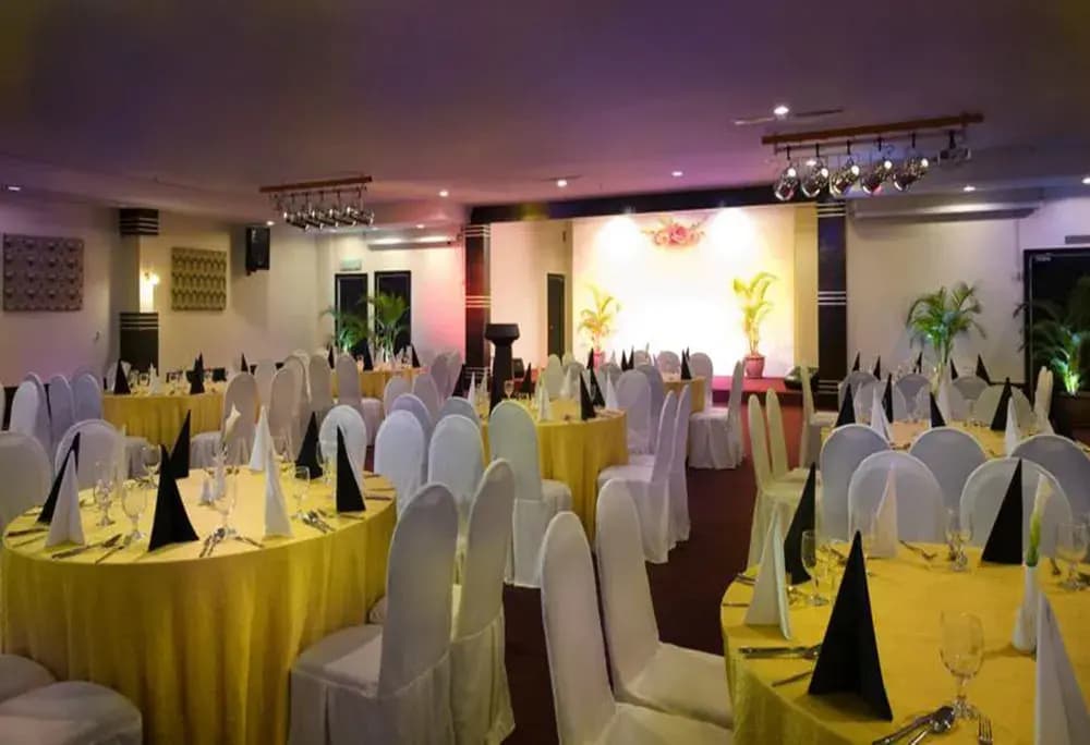 TF Riverside Hotel - photo 17