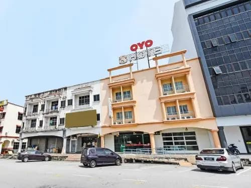 8 Hotel - main photo