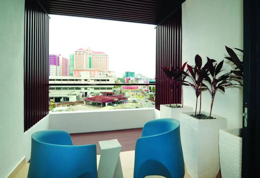 Kings Green Hotel - photo 8