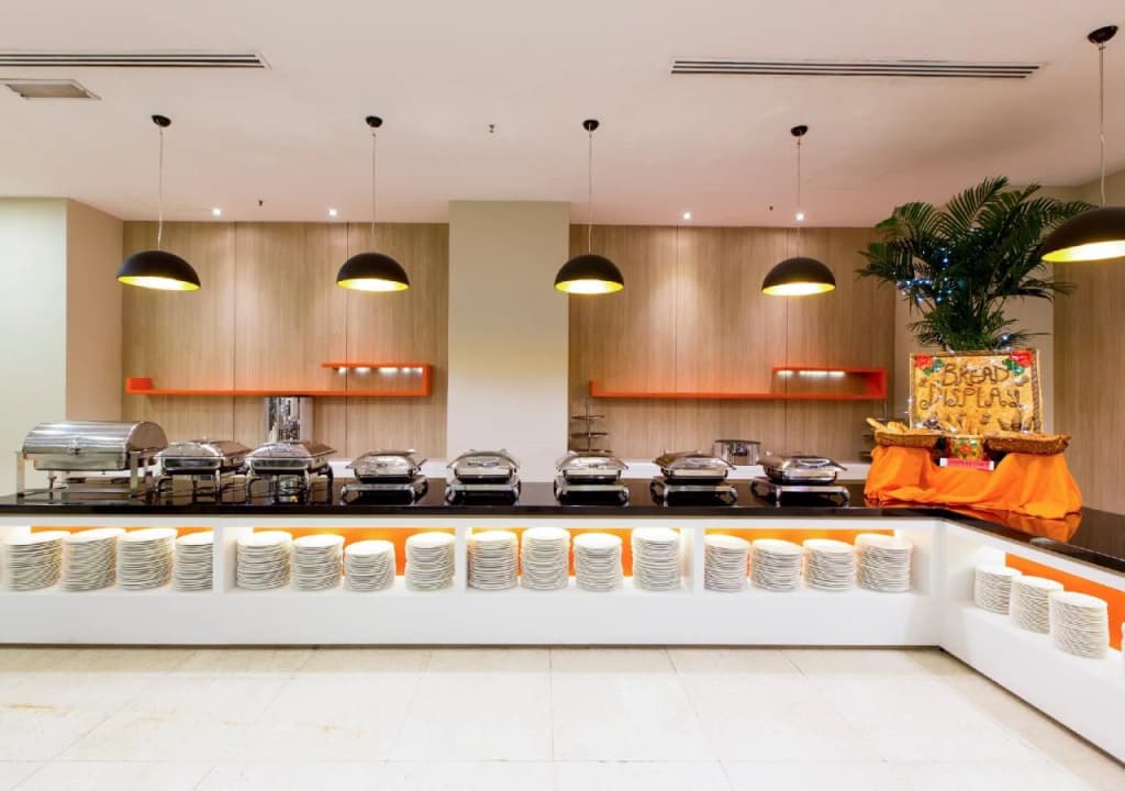 Hotel Royal Kuala Lumpur - photo 25