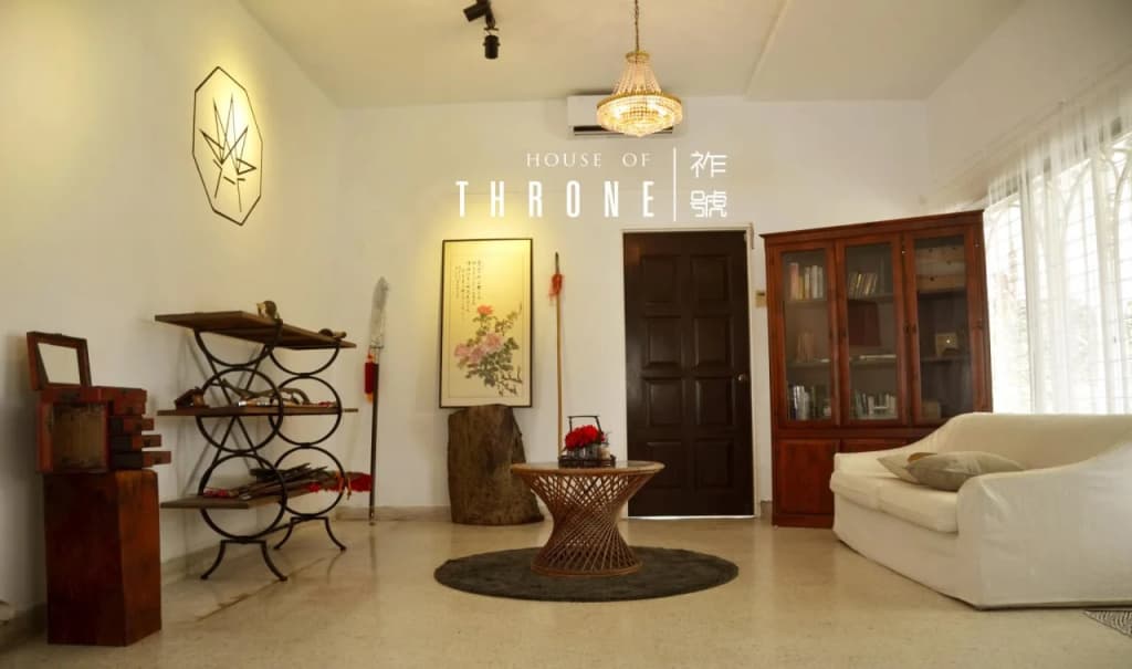 House Of Throne Hostel - photo 1