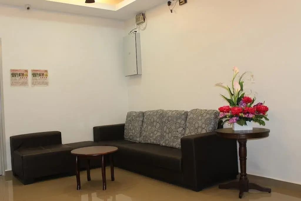 Inn Hotel - photo 8