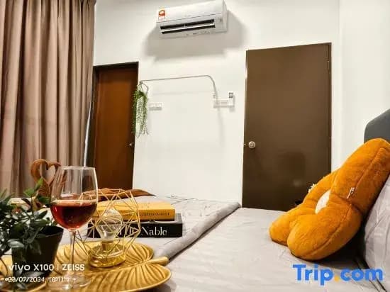 sp13a Netflix 6pax 2park kelab Rahman putra Sungai buloh - photo 5
