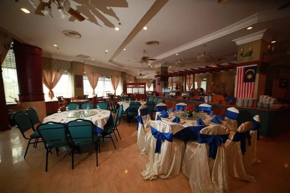 New Pacific Hotel - photo 13
