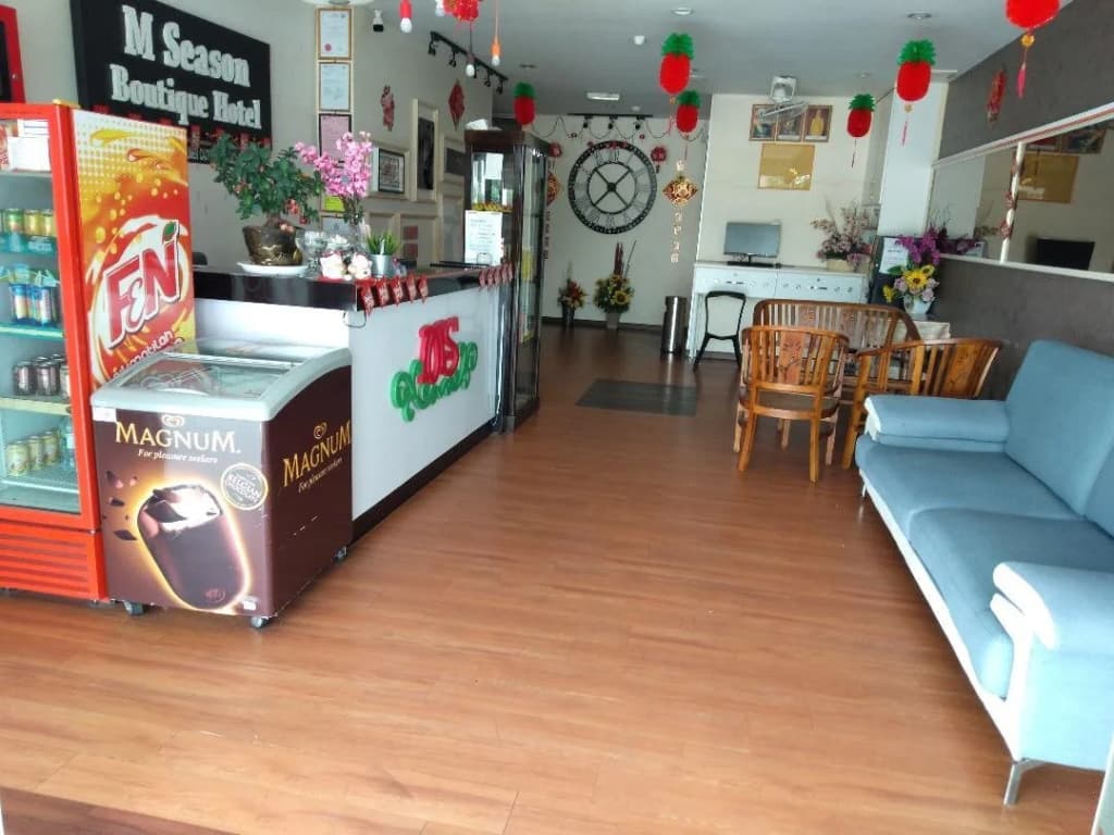 M Season Boutique Hotel - photo 11
