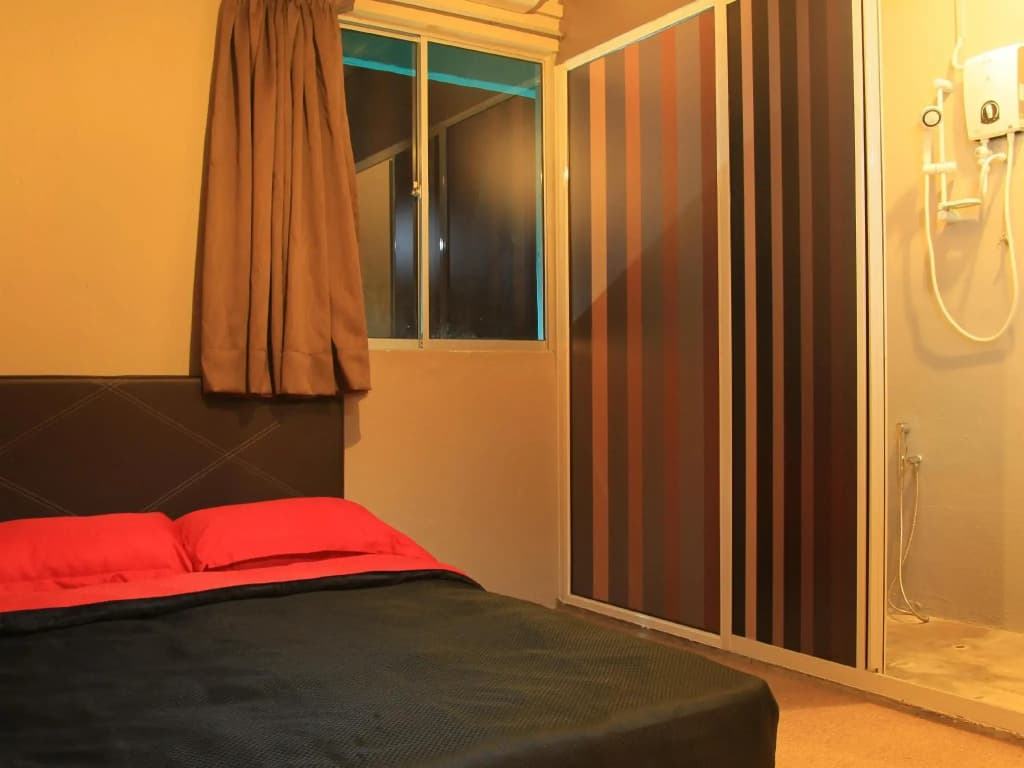 The Room @ Zishi Hostel - photo 21