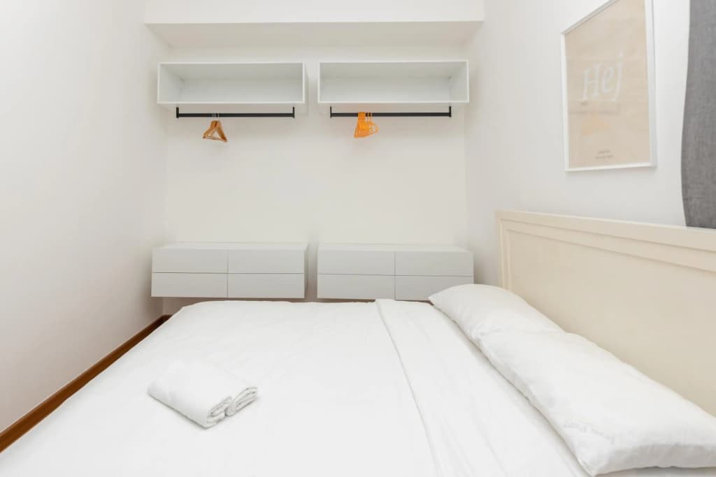 Beacon Executive Suites - By IZ - photo 11