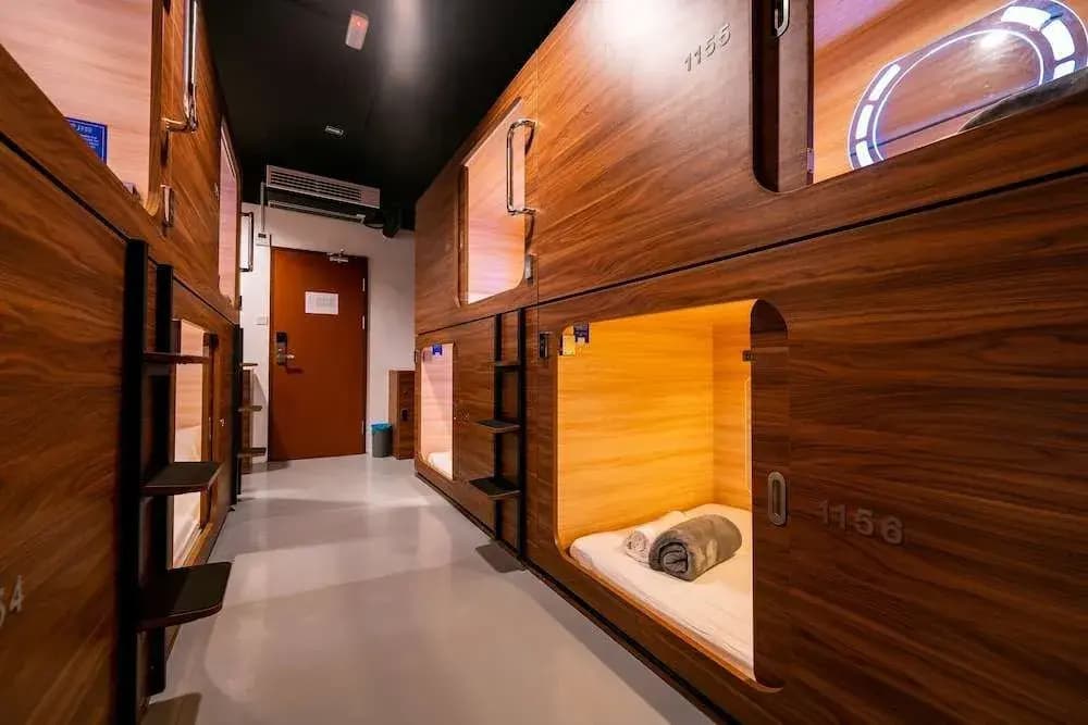 JPOD Capsule Hotel - photo 34