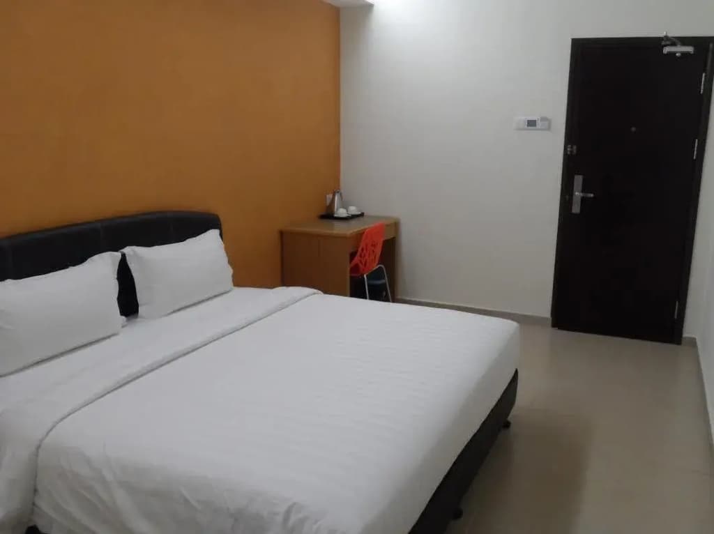 Grand Court Inn Sungai Besar - photo 2