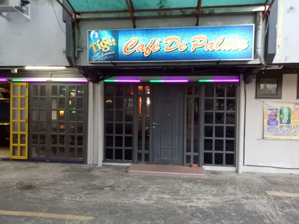Palace Inn - photo 1
