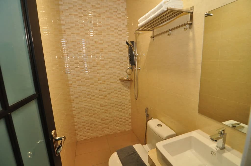1 Million Hotel - photo 11