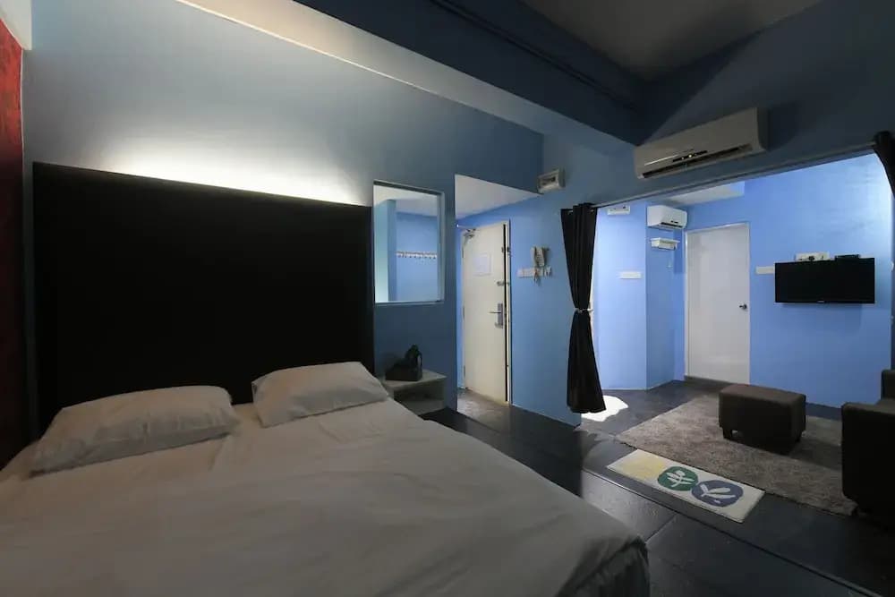 Bright Hotel - photo 6