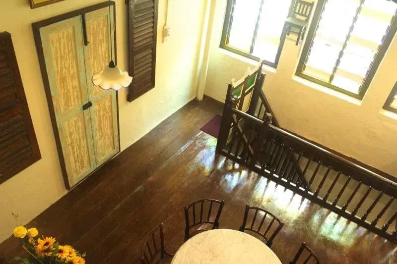Campbell Antique Hotel & Cafe - photo 9