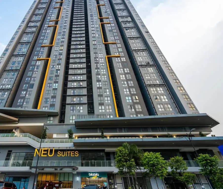 Neu Suites 3rdNvenue by Perfect Host - photo 1