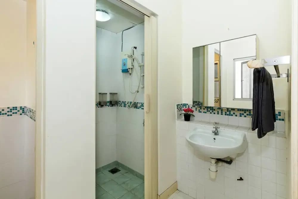 Relaxing & Fresh 3BR Near Klcc - photo 7